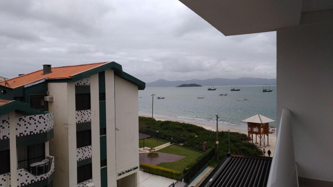Maravilhoso Apartamento Beira-Mar Praia Da Cachoeira Florianópolis Exterior foto
